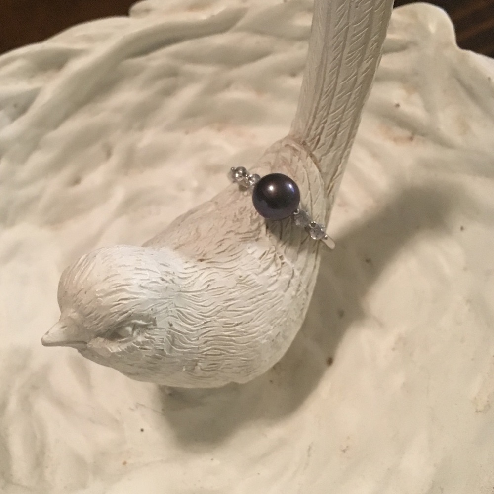 Vantel Pearls Skydancer ring, size 8